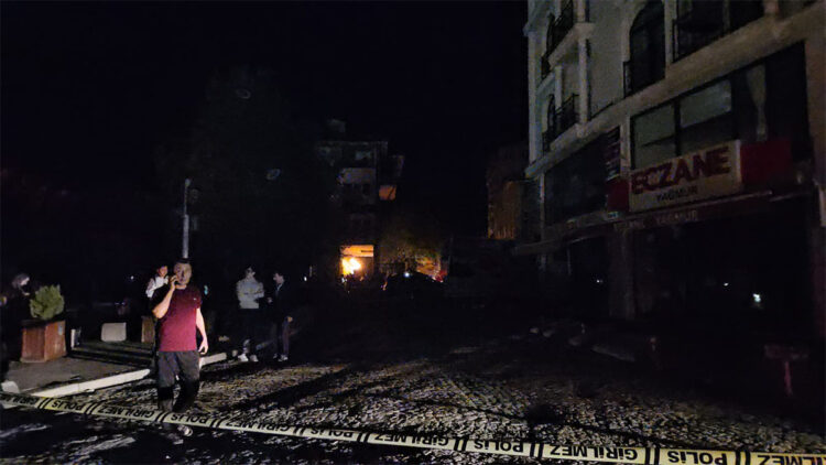 Balıkesir'de 6.1 büyüklüğünde deprem! BTK'dan açıklama