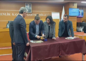 Bayrampaşa Belediyesi Başkanvekili seçiminde gerginlik