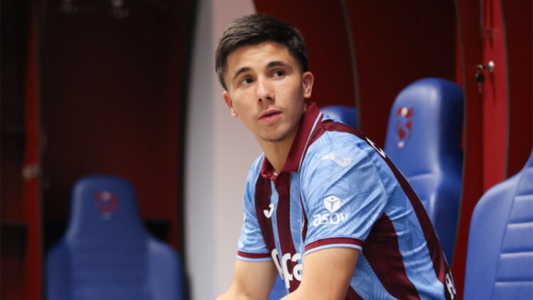 Bir futbolcunun yaşayabileceği en güzel şey futbol oynamaktır