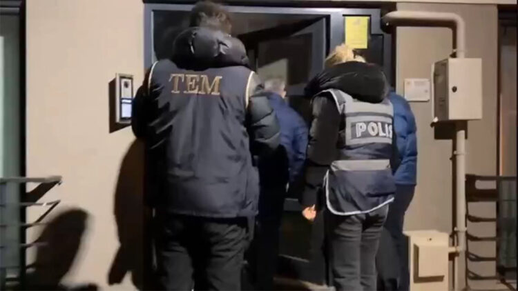 Bursa merkezli 3 ilde terör örgütü operasyonu
