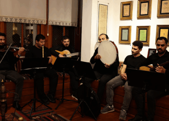 Bağcılar Belediyesi’nden ‘Beyefendiler’ müzik grubu