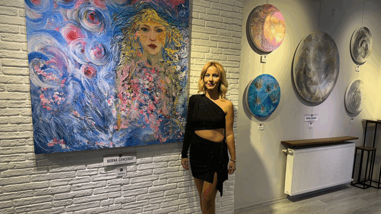 Berna Gencebay’dan ‘Romantizmin Altın Çağı’ sergisi