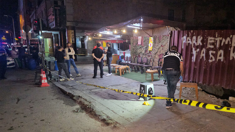 Çay ocağına bir ayda ikinci silahlı saldırı