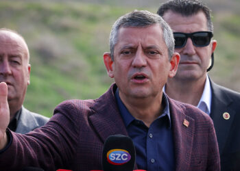 Ekrem İmamoğlu'na casus diyecek adamın alnını karışlarlar