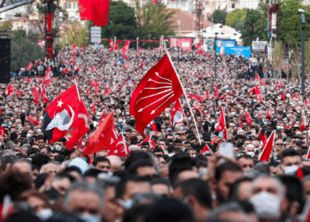 CHP, Brüksel'de miting düzenleyecek