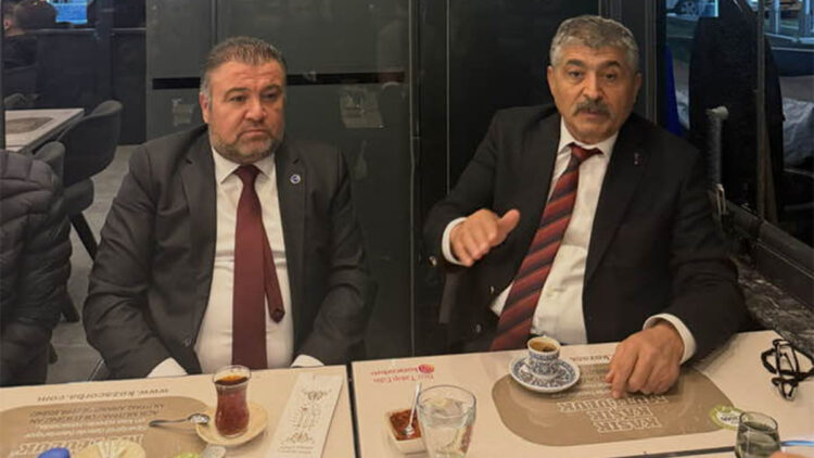 Anahtar Parti Genel Başkan Yardımcısı kazada yaralandı