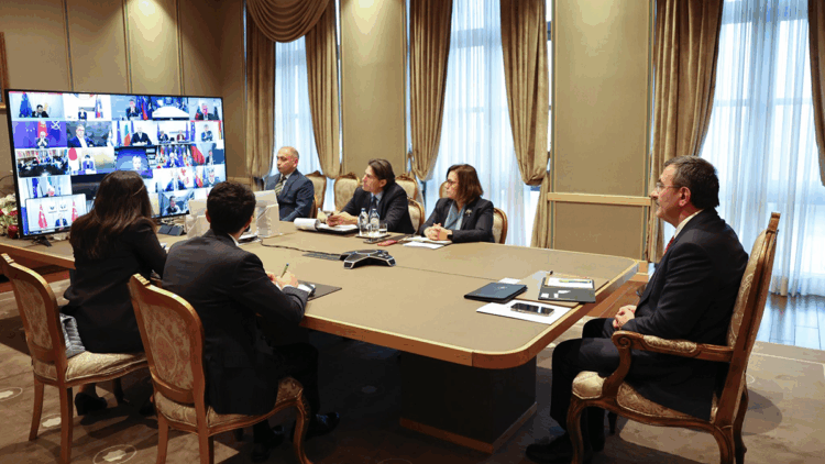 Cevdet Yılmaz, Ukrayna konulu Liderler Zirvesi'ne katıldı