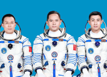 Çin, Shenzhou-21 mürettebatlı uzay aracını yarın uzaya gönderecek