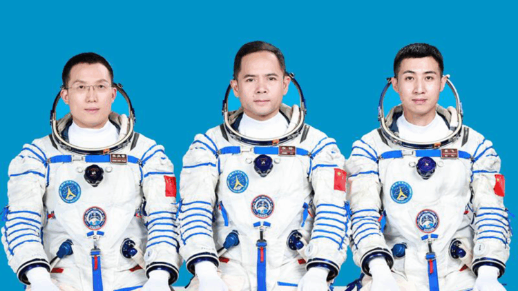 Çin, Shenzhou-21 mürettebatlı uzay aracını yarın uzaya gönderecek