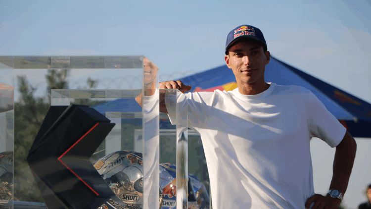 Çoğu kişinin ne işler başardığımızdan haberi yok