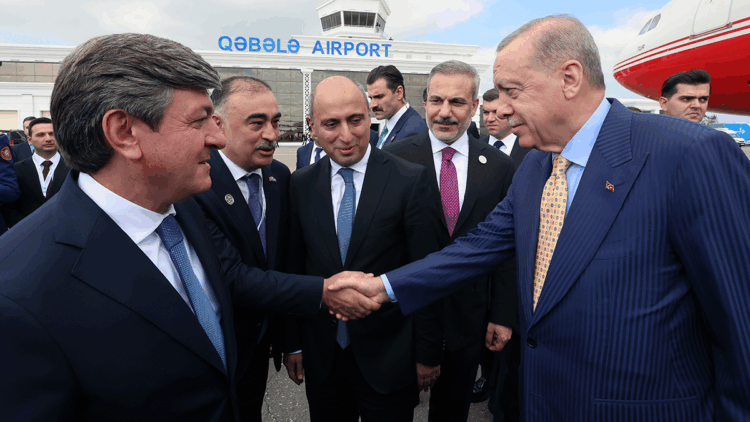 Cumhurbaşkanı Erdoğan, Azerbaycan'ın Gebele şehrine gitti