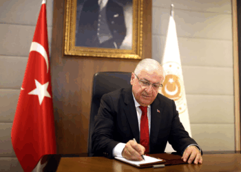 Cumhuriyetimiz ilelebet payidar olsun