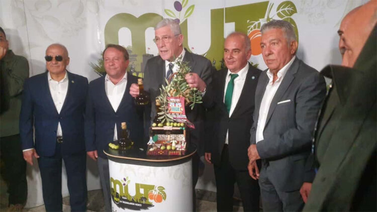 Artık siyasette aranan şey projeler değil samimiyet