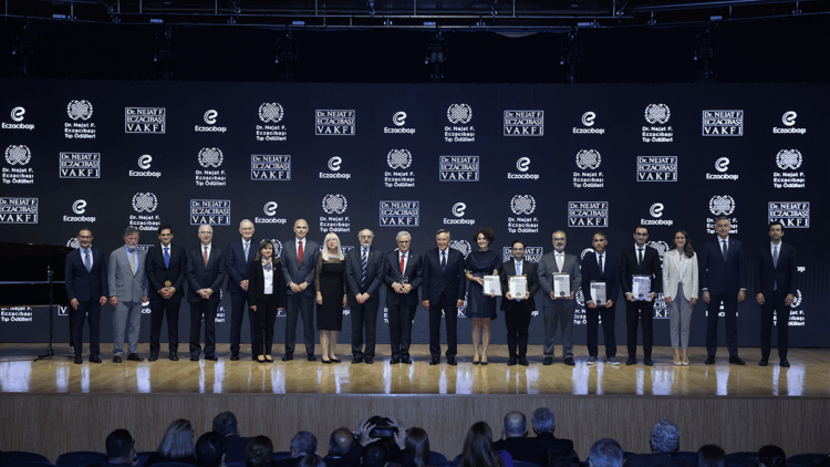 Dr. Nejat F. Eczacıbaşı Tıp Ödülleri, sahiplerini buldu