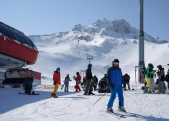 Erciyes Kayak Merkezi her yıl milyonlarca turisti ağırlıyor