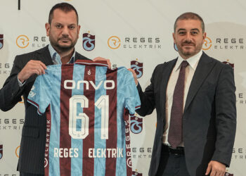 Fatih Tekke'de ısrarcı olmalıyız