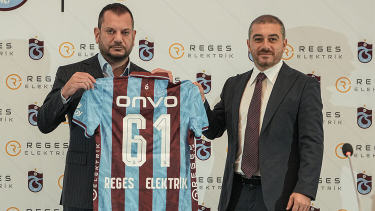 Fatih Tekke'de ısrarcı olmalıyız