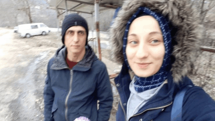 Eşini öldürdü, sosyal medyadan paylaşım yapıp jandarmaya teslim oldu