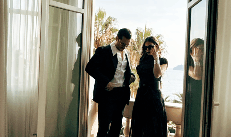 Eşref Rüya'nın ünü Türkiye sınırlarını aştı