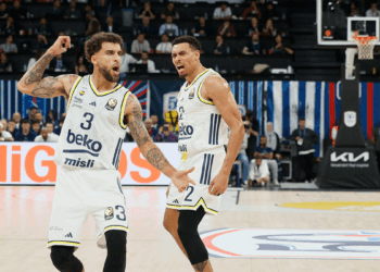 EuroLeague’deki Türk derbisinde kazanan Fenerbahçe Beko