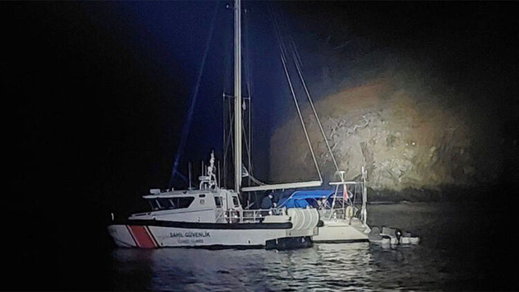 Fethiye'de 4 göçmen kaçakçılığı şüphelisi yakalandı