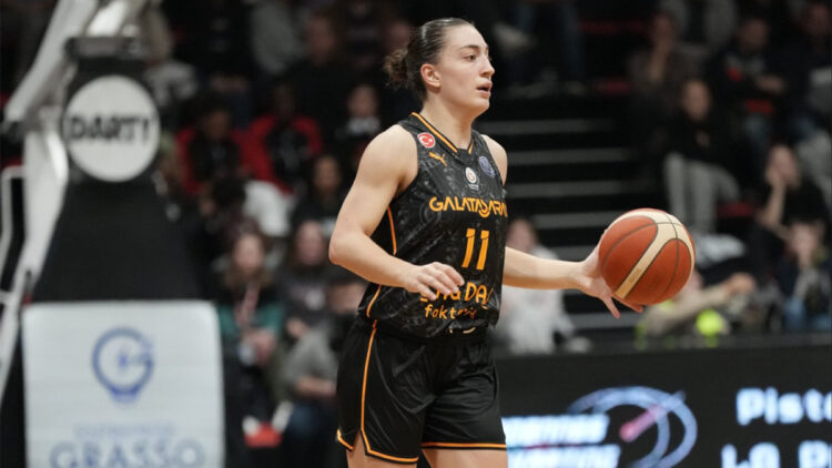 Flammes Carolo Basket ilk yenilgisini aldı