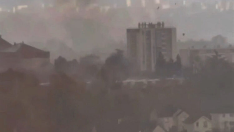 Fransa'da meydana gelen hortumda 1 kişi hayatını kaybetti