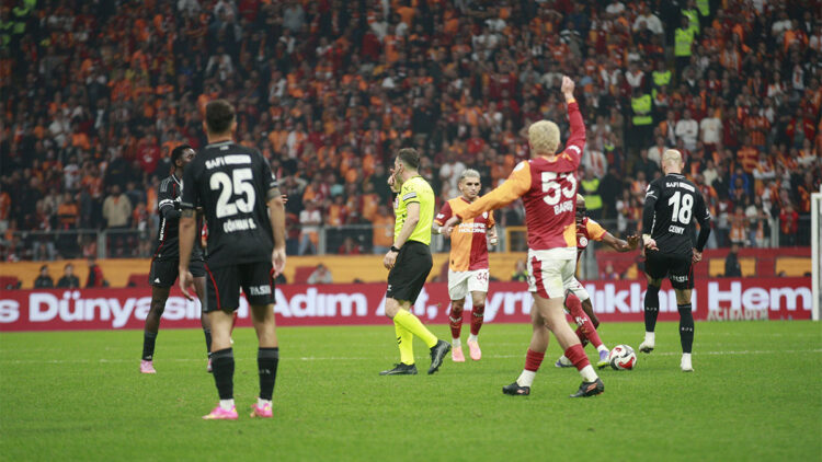 3 puanla ayrılmamız gereken maçtan 2 puan kaybederek ayrılıyoruz