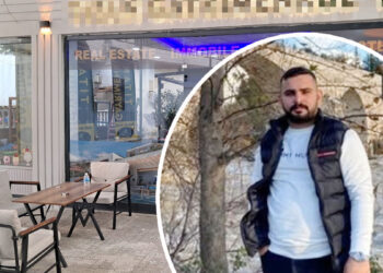 Gayrimenkul ofisinde silahlı kavga: 2 ölü, 1 yaralı
