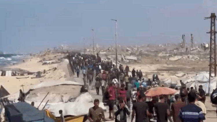 Gazze'de ateşkes sonrası Filistinliler evlerine dönmeye başladı