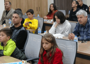 Gönüllü polis memurları, polis çocuklarına eğitim desteği verecek