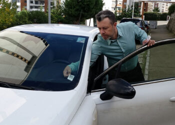 Hatalı park eden sürücüler için 'karekodlu' çözüm