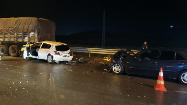 Hatay'da zincirleme kaza: 2 kişi yaralandı