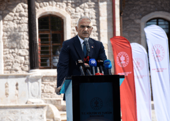 Halk kütüphanelerimizi çok işlevli merkezler haline getiriyoruz