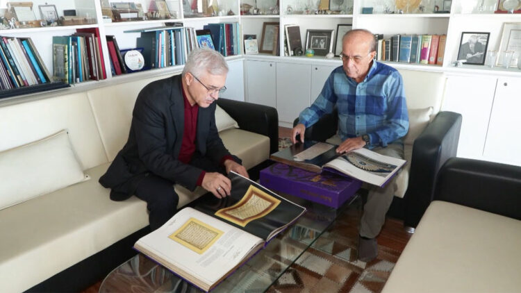 'İlahi Çizgiler: Hat Sanatının Öncüleri' okurlarla buluştu