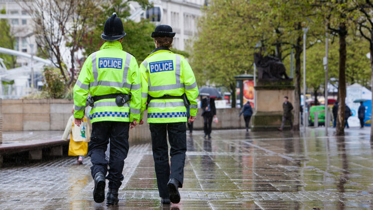 İngiltere'de bıçaklı saldırı