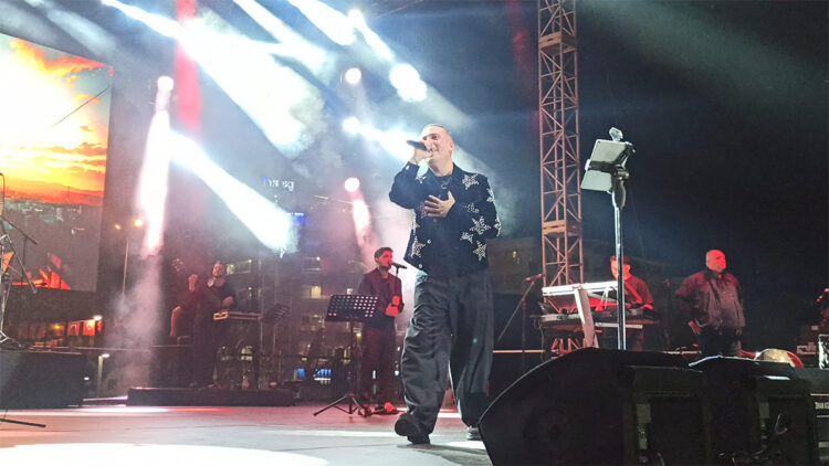 29 Ekim Cumhuriyet Bayramı Oğuzhan Koç konseri ile kutlandı