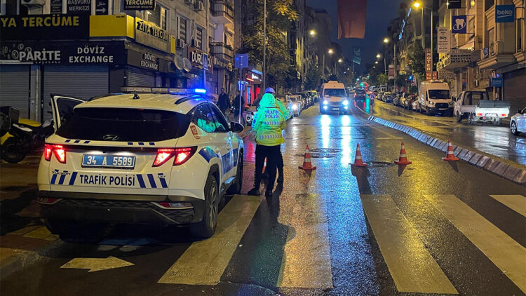 29 Ekim Cumhuriyet Bayramı provaları nedeniyle bazı yollar trafiğe kapatıldı