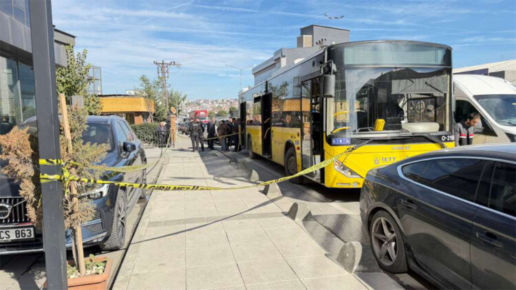 Arnavutköy'de İETT otobüsünde bıçaklı kavga