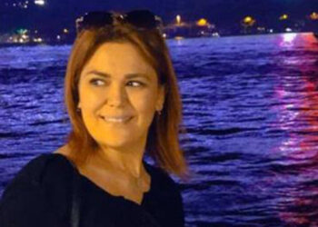 Esenyurt'ta çöp kamyonunun çarptığı kadın hayatını kaybetti