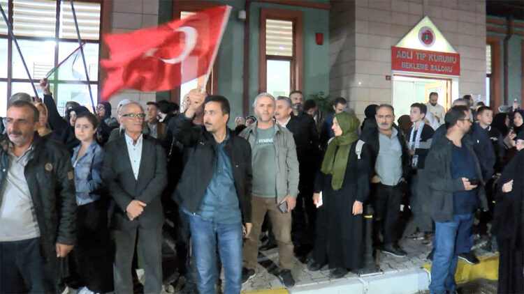 Küresel Sumud Filosu teknelerinde alıkonulan aktivistler Adli Tıp Kurumu'nda