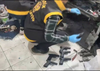 Pendik'te silah imalatı ve ticareti yapanlara operasyon: 2 gözaltı