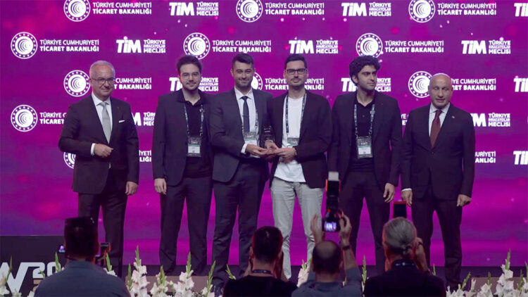 "Yapay zeka ile gıda güvenliği" projesi ödül getirdi