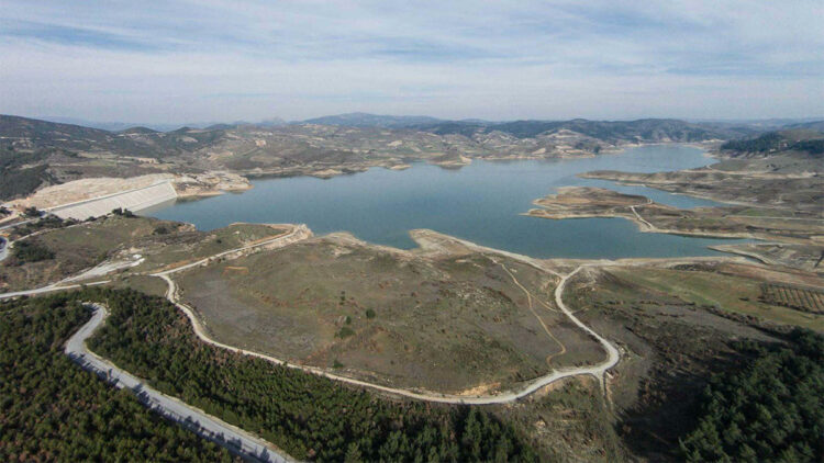 Gördes Barajı tadilatı yapılırsa, İzmir rahatlar