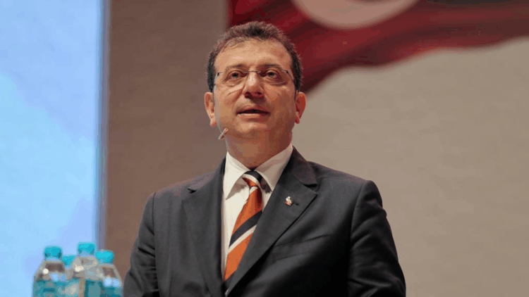İmamoğlu’nun ‘savcılara hakaret’ davası düştü