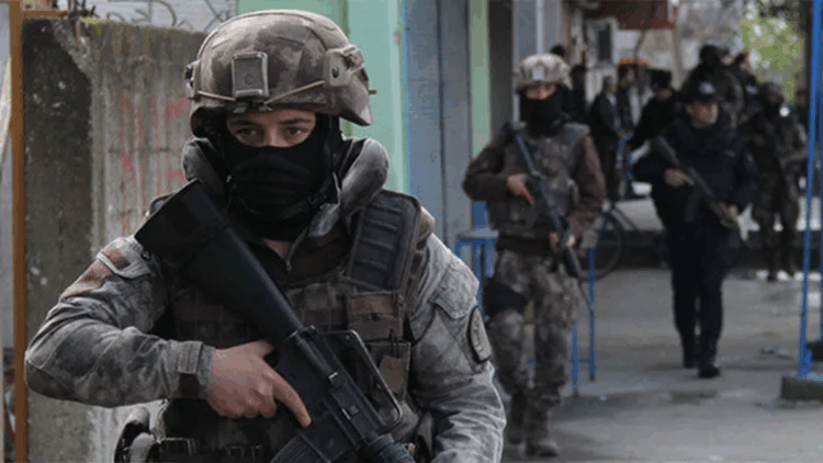 İstanbul merkezli 6 ilde DEAŞ operasyonu: 17 gözaltı