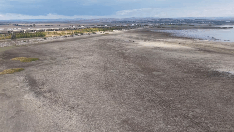 İstanbul'un barajlarında doluluk oranı yüzde 25'in altına düştü