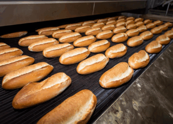 İzmir'de Halk Ekmek fiyatı 10 TL oldu