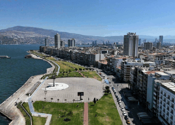 İzmir'de planlı su kesintileri 15 Ekim'e uzatıldı
