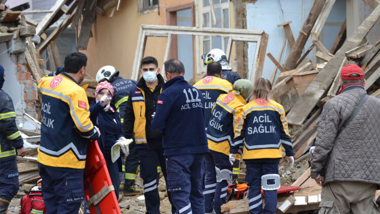 Kastamonu'da 7 büyüklüğünde deprem tatbikatı yapıldı
